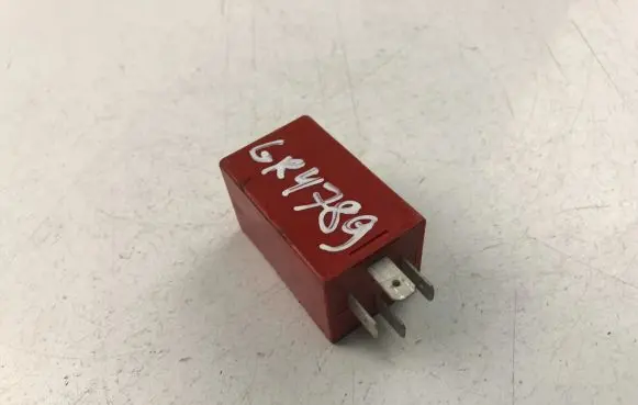 Smart ForTwo I Hazard warning light relay 0004919V001