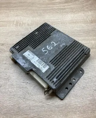 Renault Laguna I Engine control unit/module ECU 7700874132 S103750014A