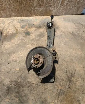 Ford Mondeo MK IV Rear wheel hub 