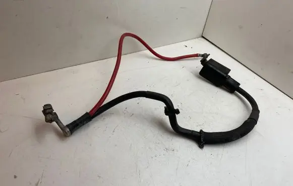 Volkswagen PASSAT B6 Positive cable (battery) 1K0971228L
