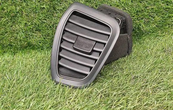 Hyundai i20 (GB IB) Dashboard side air vent grill/cover trim AD148S