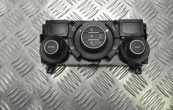 Peugeot 308 Climate control unit 96850724XT Y755