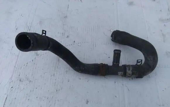 Mazda 3 I Engine coolant pipe/hose
