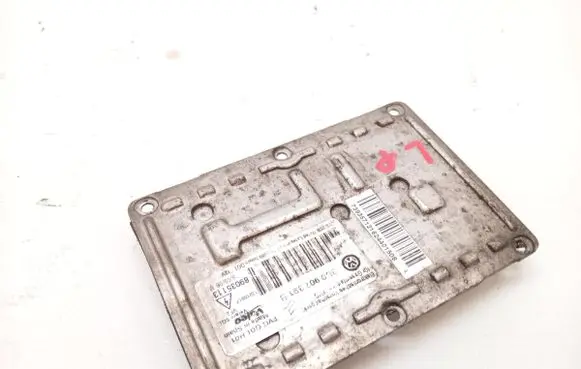 Volkswagen PASSAT B6 Headlight part 3D0907391B