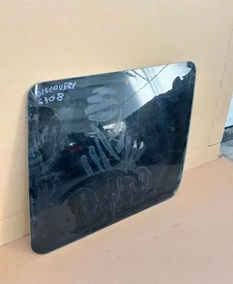 Land Rover Discovery 5 Rear side window