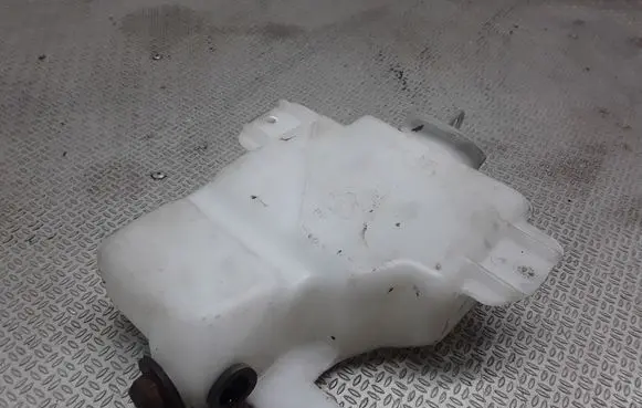Mitsubishi Pajero Windshield washer fluid reservoir/tank 060351507