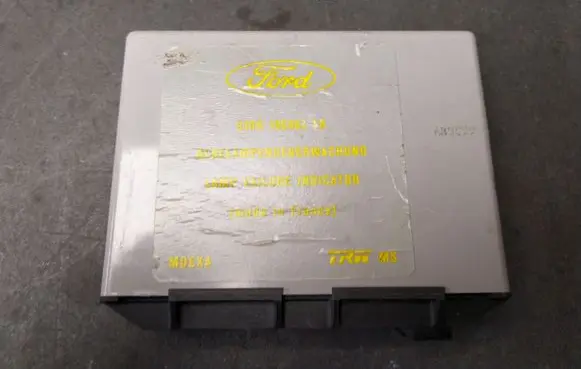 Ford Mondeo MK IV Comfort/convenience module 93BG10C903AB