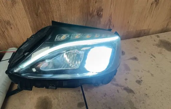 Mercedes-Benz C AMG W205 Headlight/headlamp A2059062504