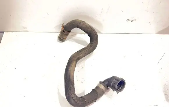 BMW 5 F10 F11 Engine coolant pipe/hose 6982171