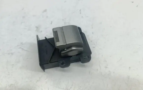 Honda FR-V Electric window control switch M20783