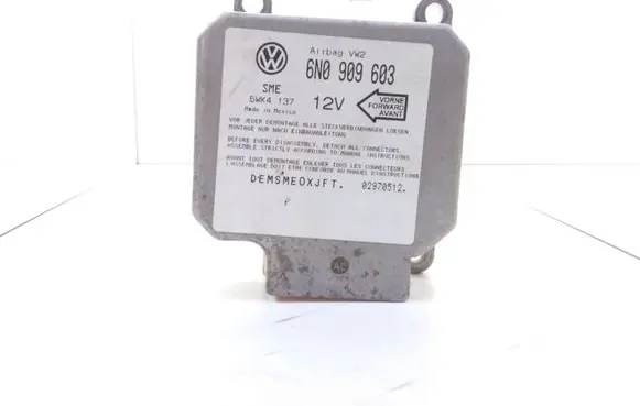 Volkswagen Golf III Airbag control unit/module 6N0909603 5WK4137