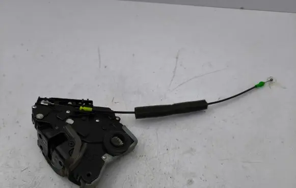 Lexus GS 300 350 430 450H Front door lock