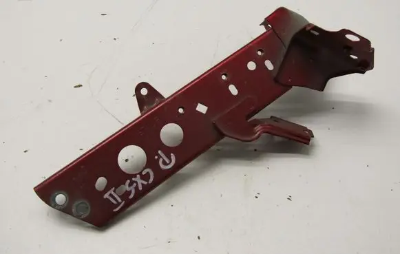 Mazda CX-5 II Fender mounting bracket 