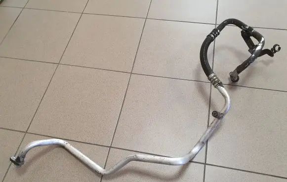 Renault Trafic II (X83) Air conditioning (A/C) pipe/hose