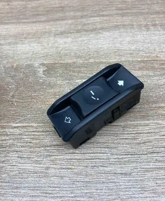 BMW 5 E60 E61 Sunroof switch 6907288 03015010