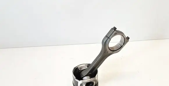 Peugeot 307 Piston with connecting rod