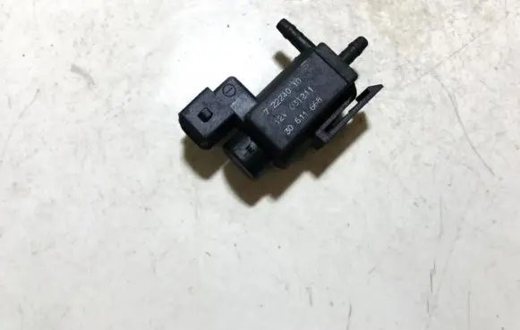 Volvo V70 Turbo solenoid valve 30611668 72224010