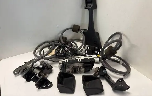 Volkswagen Crafter Sliding door lock 9060005999 A9060005999