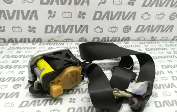 Subaru Impreza III Front seatbelt TKAH2ES117 TK-AH2-ES131 TKAH2ES131