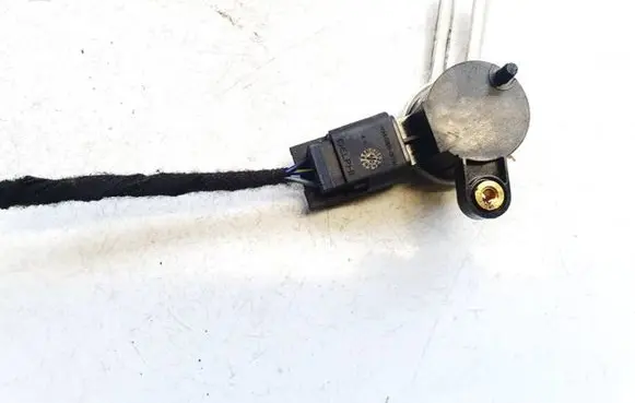 Opel Insignia A Clutch pedal sensor 10366474