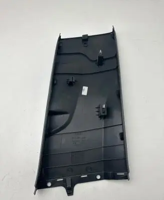 Audi A3 S3 8V (B) pillar trim (bottom) 8V5867239