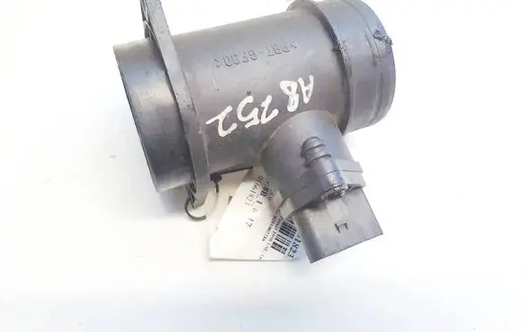 Volkswagen PASSAT B5 Mass air flow meter 0281002216 028906461
