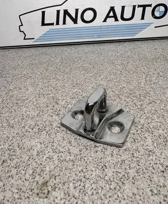 BMW 5 E60 E61 Front door lock loop/hook striker 7067805