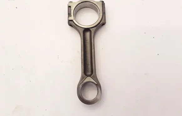 Renault Master III Connecting rod/conrod 121004942R