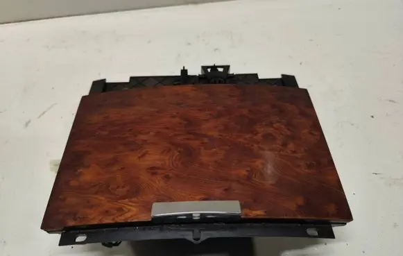 Car ashtray