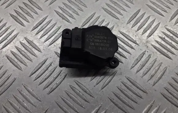 Opel Vectra C Central body control module 09180200