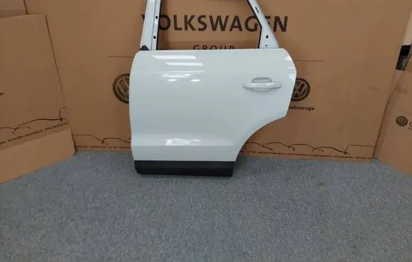 Rear door