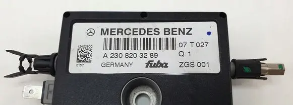 Mercedes-Benz SL R230 Aerial antenna amplifier A2308203289