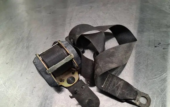 Volvo S40, V40 Front seatbelt 602885600 P55196873AD E184612