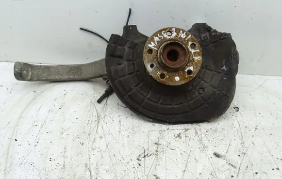 Maserati Ghibli Front wheel hub spindle knuckle 670001806