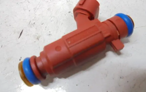 Nissan Primera Fuel injector 16600-9F600