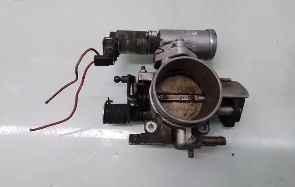 Opel Vectra B Throttle valve 0280122001