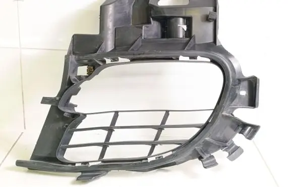 Porsche Panamera (970) Front bumper lower grill 97050556301