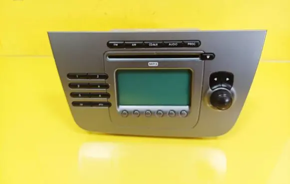 Seat Altea XL Radio/CD/DVD/GPS head unit 5P1035186B