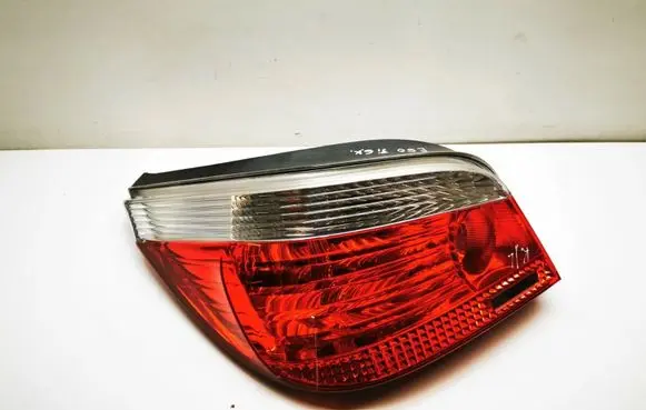 BMW 5 E60 E61 Rear/tail lights 6910767