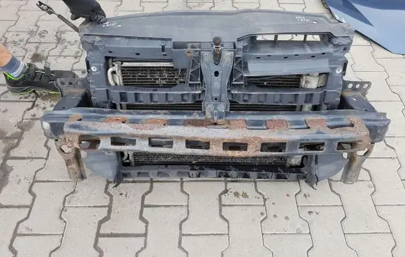 Volkswagen Golf VI Front piece kit 