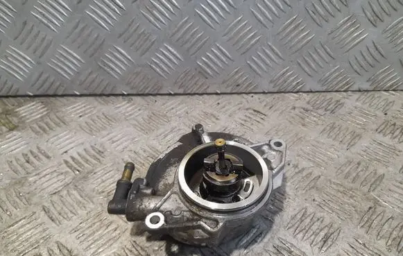 Audi A5 8T 8F Vacuum pump