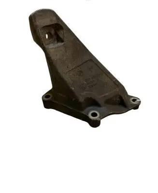 BMW 7 E65 E66 Engine mounting bracket 6754615
