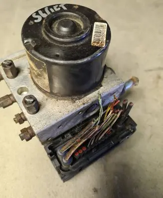 Suzuki Swift I ABS control unit/module 06210952323 28570024013