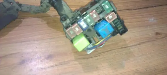 Mazda 323 Fuse box set 72543033 7254-3033