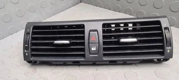 Dash center air vent grill