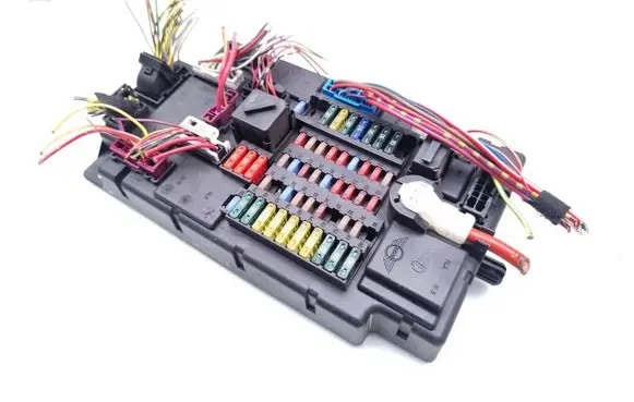 Mini One - Cooper Coupe R56 Fuse module 3457413 6135345741301