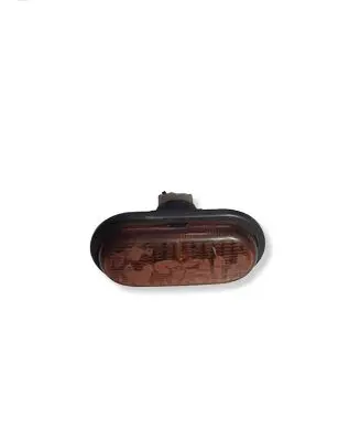Renault Megane II Front fender indicator light 7700847333