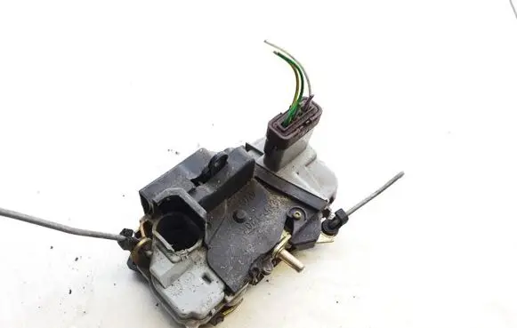 Citroen Xsara Picasso Front door lock