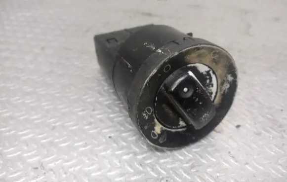 Audi A4 S4 B6 8E 8H Light switch 8E0941531A