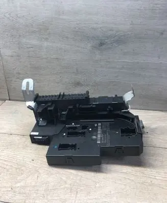 Mercedes-Benz E W212 Fuse module 5DK01102310 2129060505151